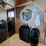 Sky Igloo With Private Sauna And Hot Tub * Levi