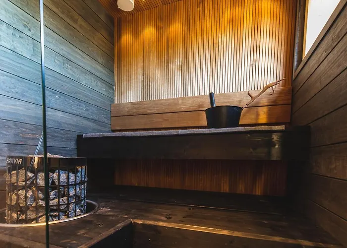 Sky Igloo With Private Sauna And Hot Tub * Levi