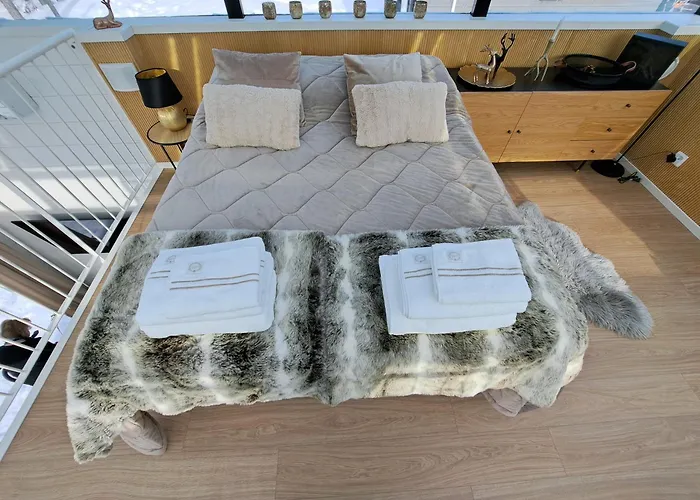 Villa Sky Igloo With Private Sauna And Hot Tub *