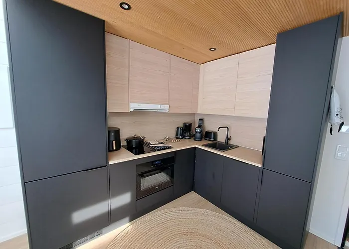 Sky Igloo With Private Sauna And Hot Tub Villa